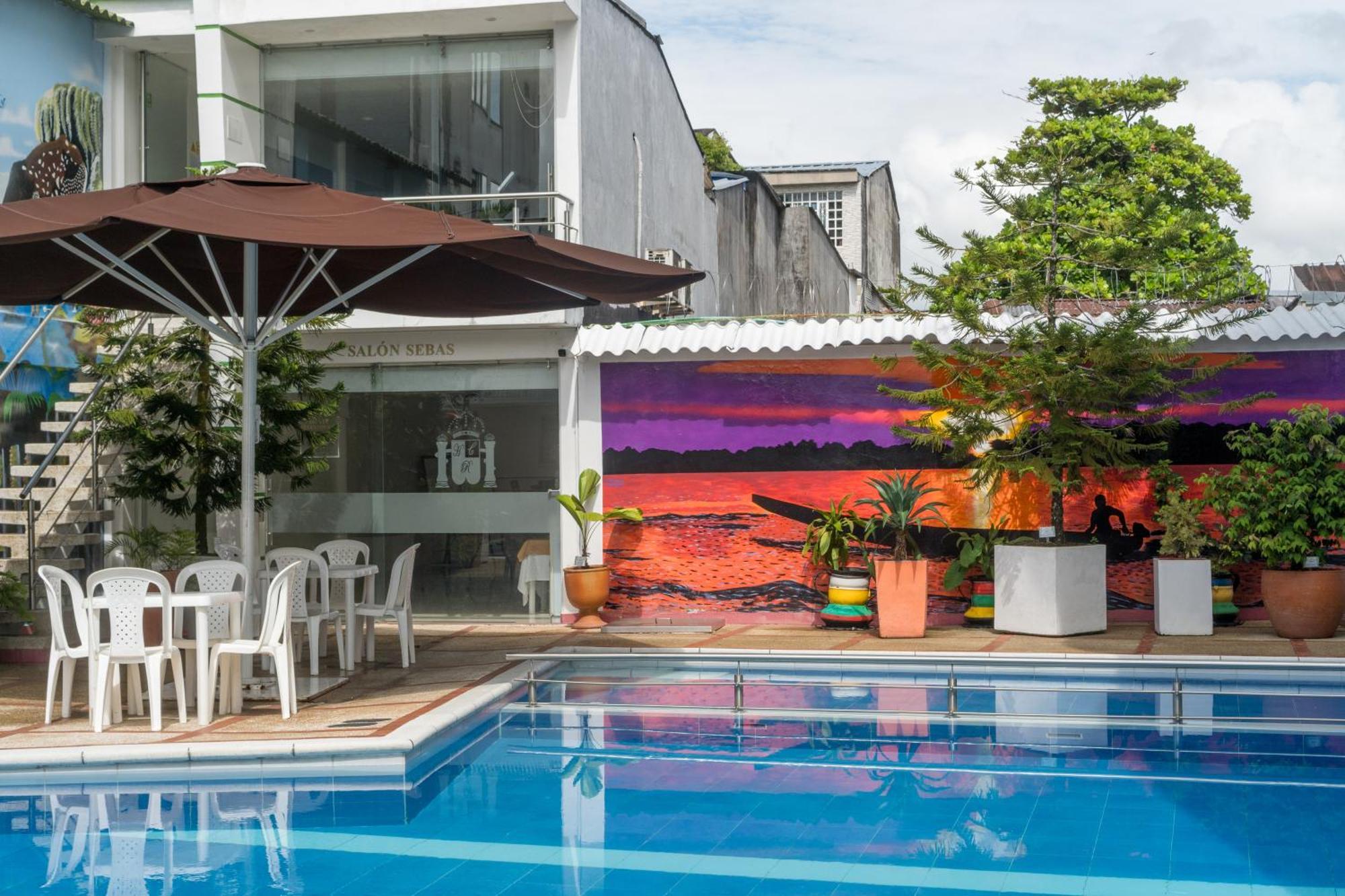 Hotel Caqueta Real Hsc Флоренсия Экстерьер фото